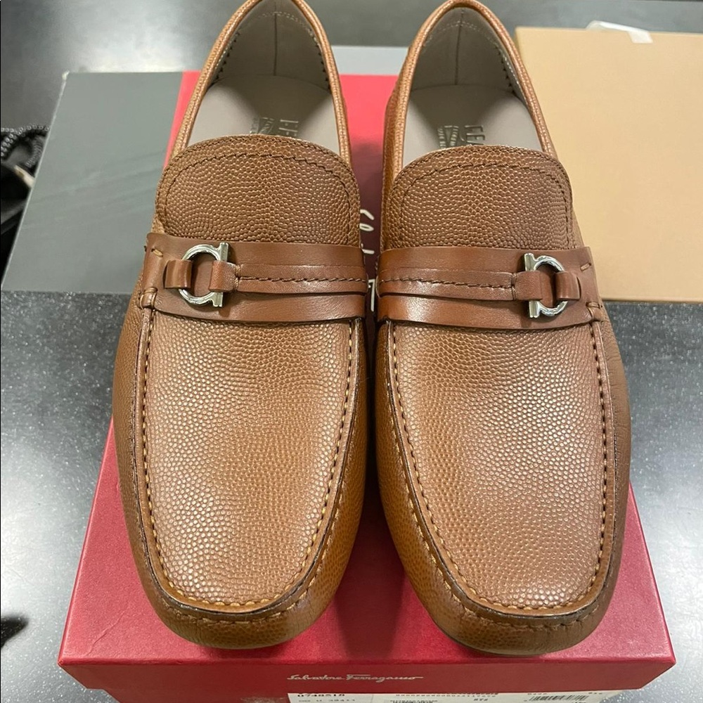 Salvatore Ferragamo Driving Moccasins size 10E ,Brand new in box